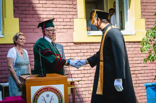 Diplomaoszt&oacute; 2019