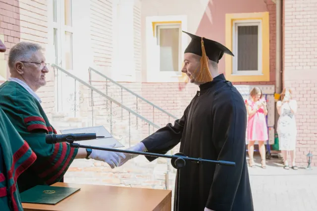 Diplomaoszt&oacute; 2024