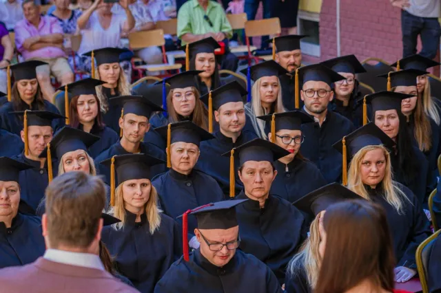 Diplomaoszt&oacute; 2024