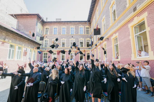 Diplomaoszt&oacute; 2024