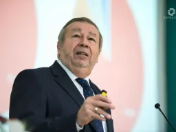 Magyar Tudom&aacute;nyok &Uuml;nnepe 2017 - &bdquo;A VERSENYK&Eacute;PESS&Eacute;G &Eacute;S A HUM&Aacute;N TŐKE&rdquo;